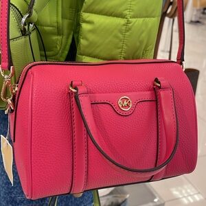 Michael Kors Travel Small Duffle Leather Crossbody Satchel Electric Pink
NWT